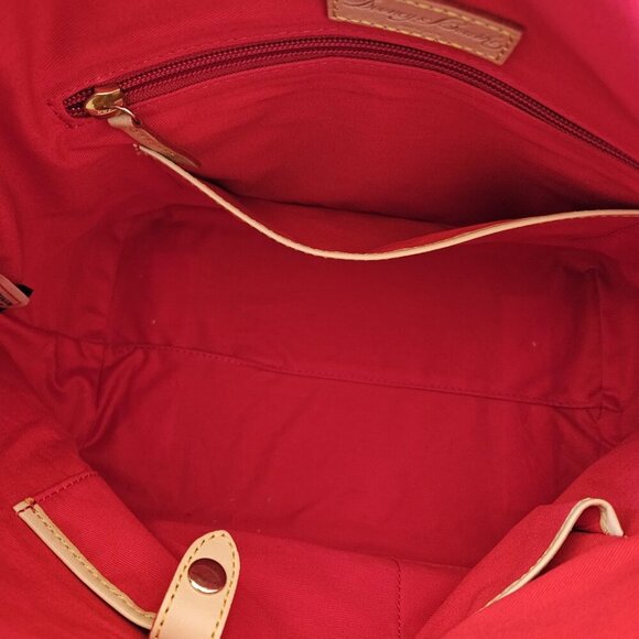 Dooney & Bourke Grass Green Patent Leather Satchel PV68C GG + Wristlet NWT - Picture 5 of 16